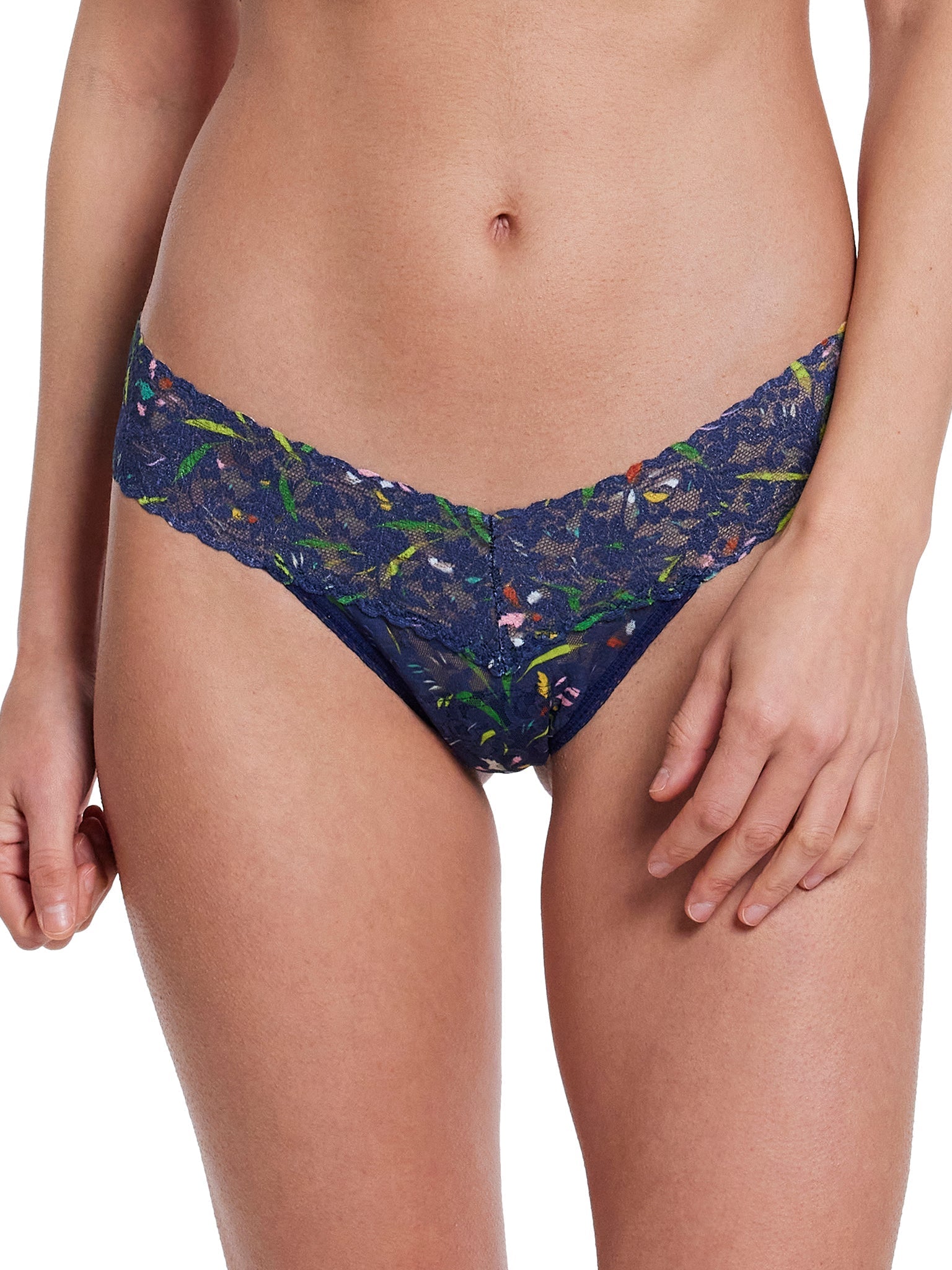 Printed Signature Lace Low Rise Thong Field Day Sale