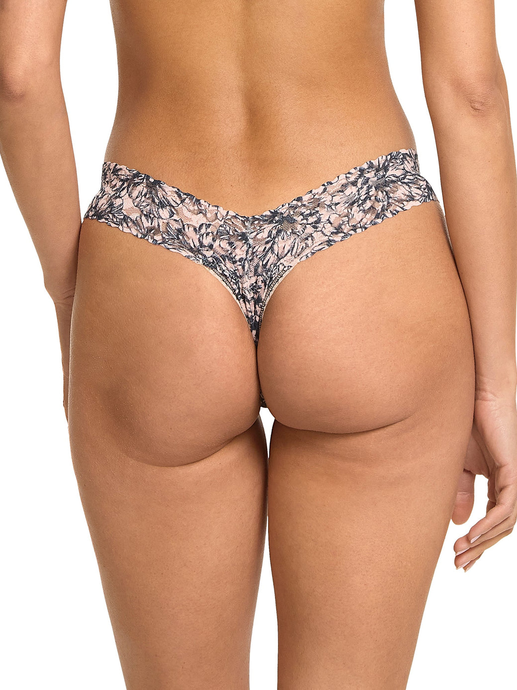 Printed Signature Lace Low Rise Thong Outline