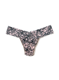 Printed Signature Lace Low Rise Thong Outline