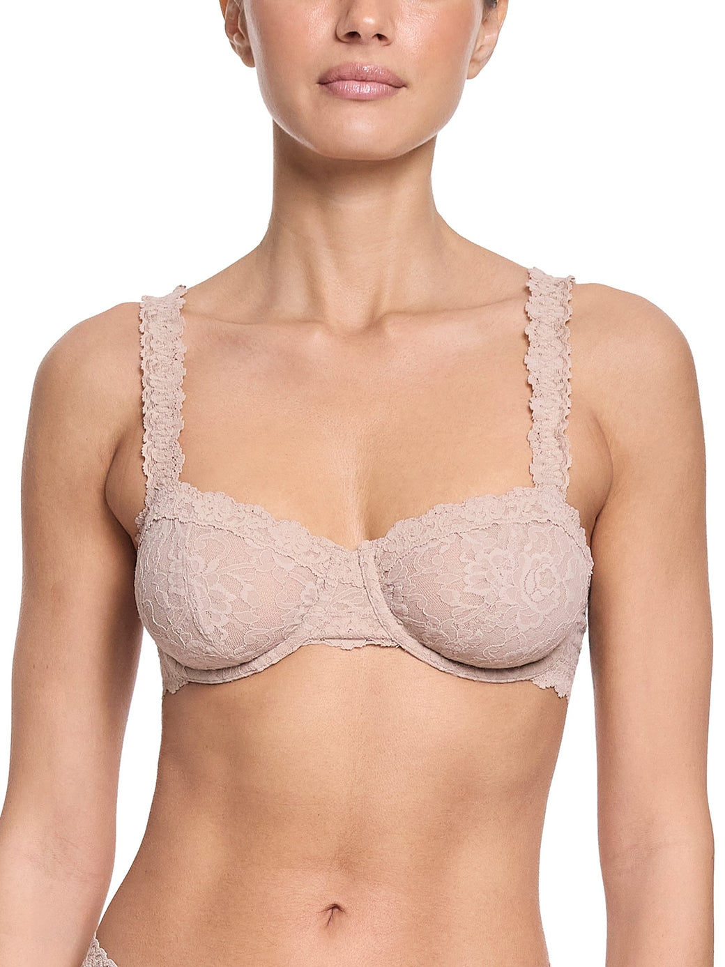 Signature Lace Balconette Bra Chai