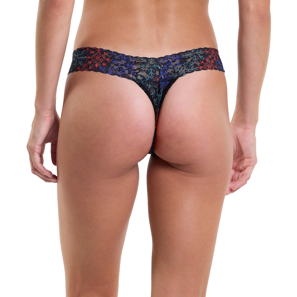 Signature Lace Low Rise Thong And Saxx Ultra Boxer Brief