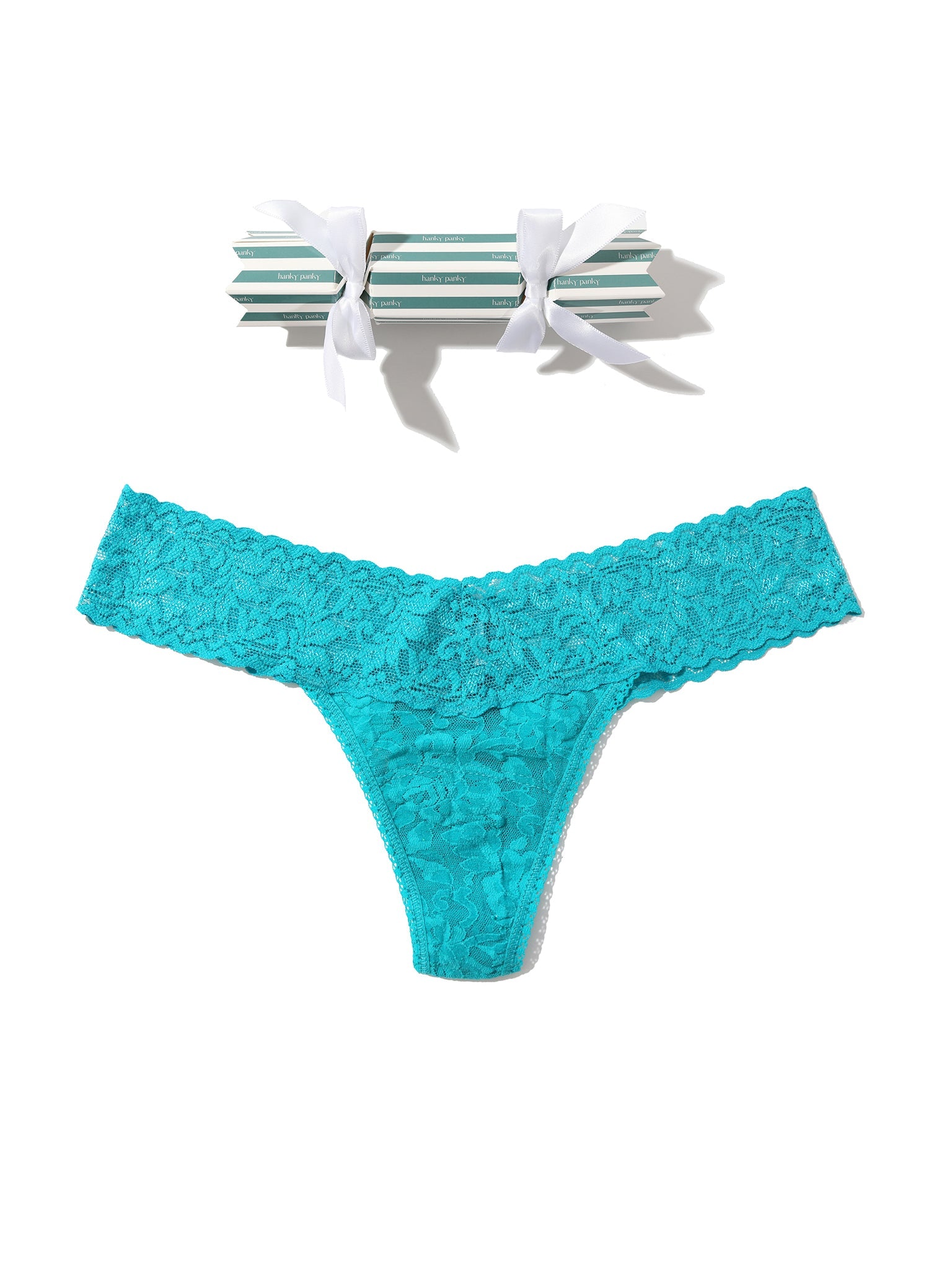 Signature Lace Low Rise Thong Holiday Cracker Seabreeze