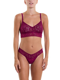 V-Neck Retro Lace Bralette Sugar Plum Red