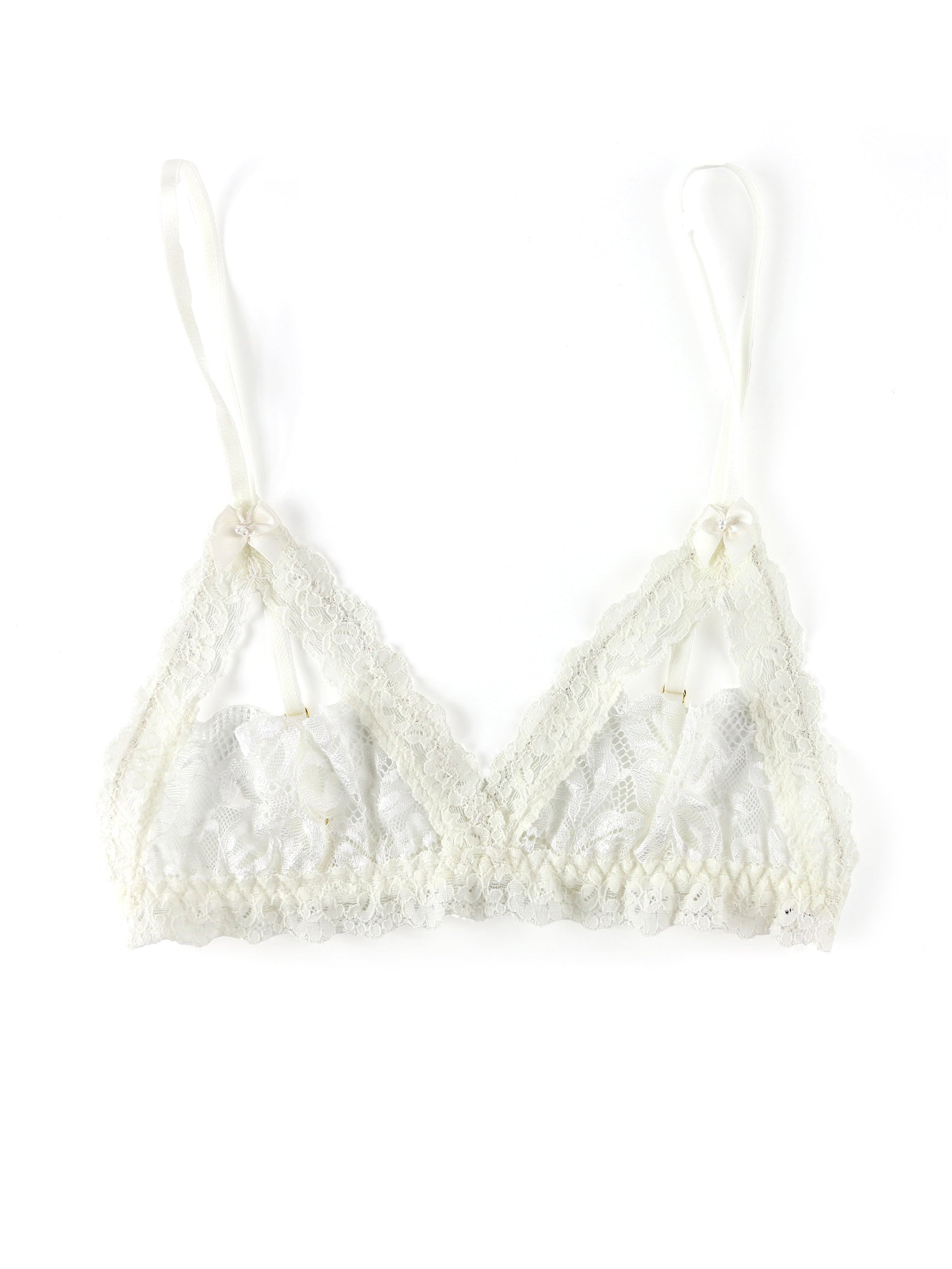 Antona Bra & Panty Set❤ Perfect for bridal & festive wear!🥰 Antona push-up  bra set has high strap details & matching lace panty. T